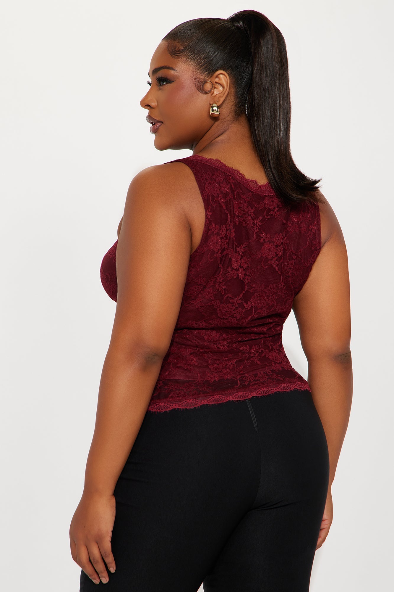 In The Moment Lace Top - Burgundy