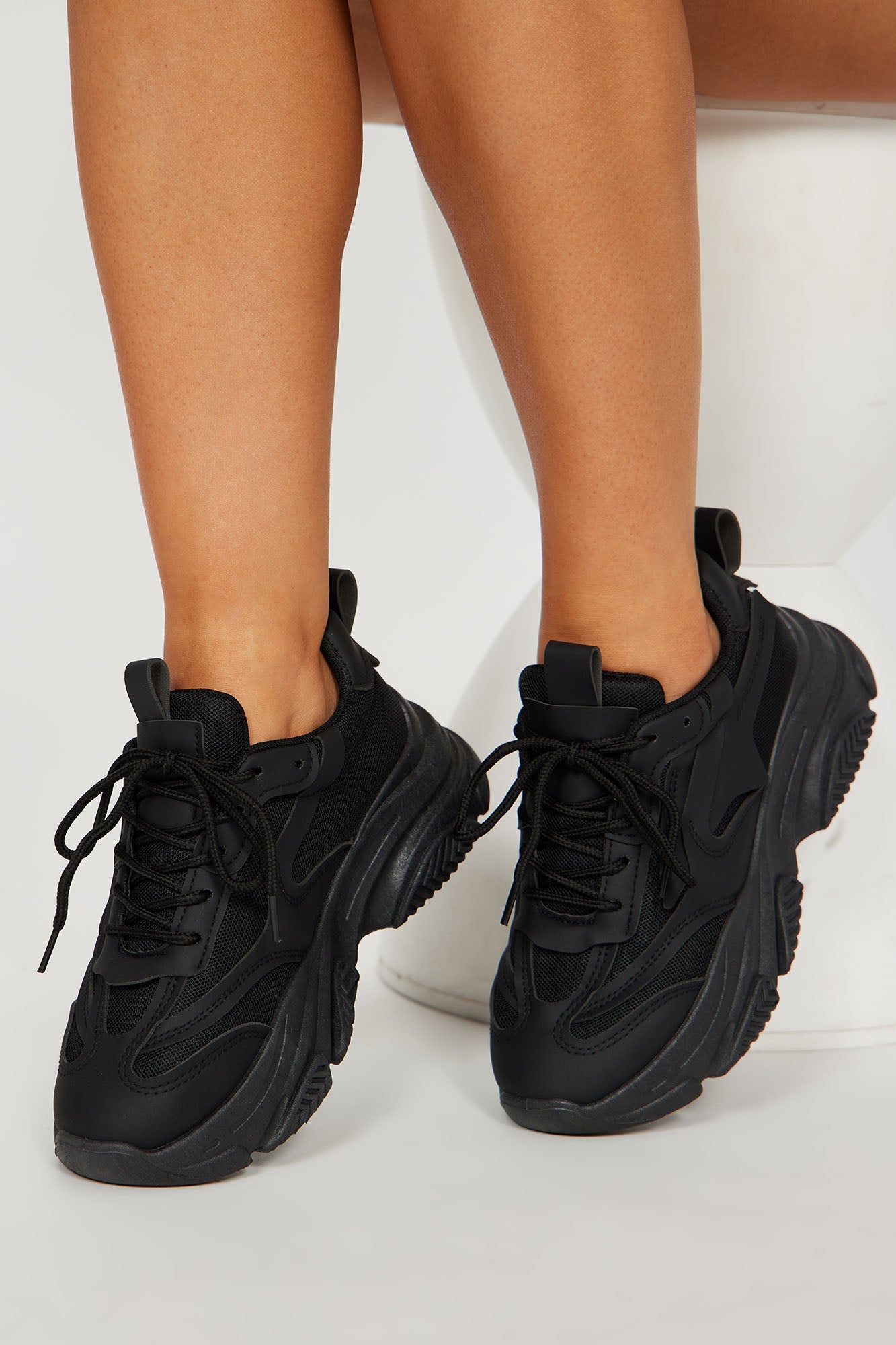Feelin' My Vibe Sneakers - Black