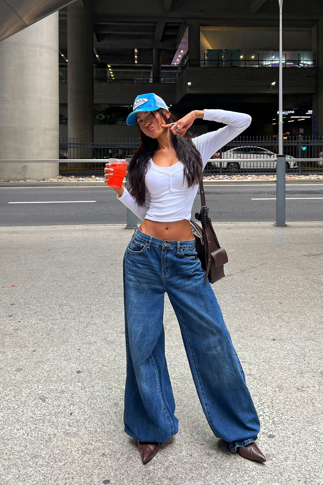 Chelsea Drop Waist Baggy Jeans - Medium Wash