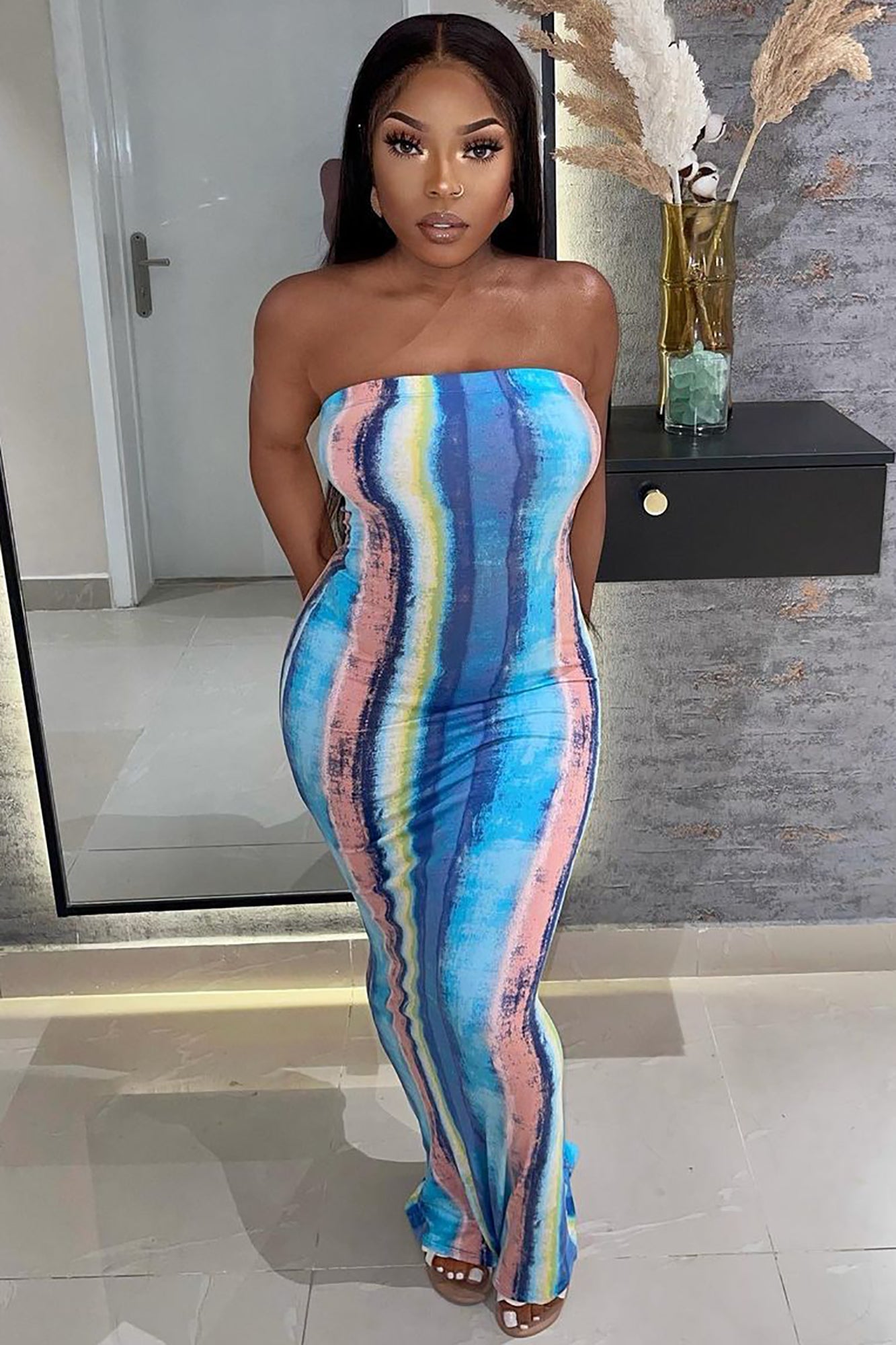 Look Me Up And Down Maxi Dress - Blue/combo